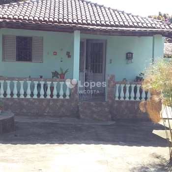 Casa em Serra Negra, bairro das Posses