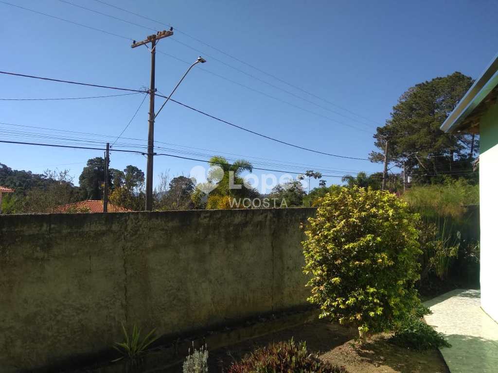 Casa em Serra Negra, no bairro das Posses