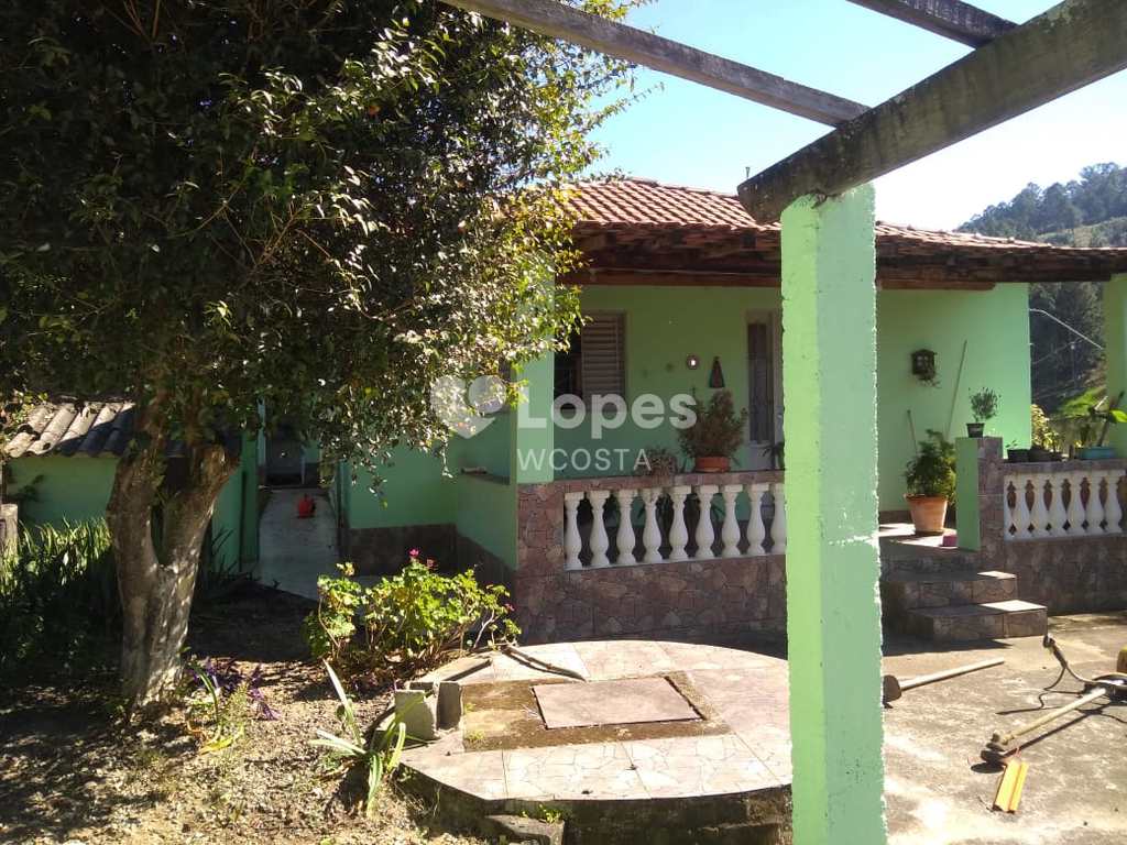 Casa em Serra Negra, no bairro das Posses