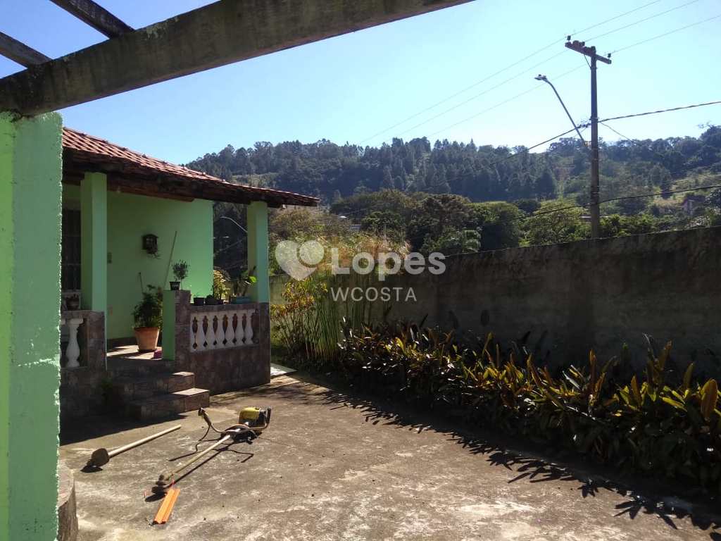 Casa em Serra Negra, no bairro das Posses