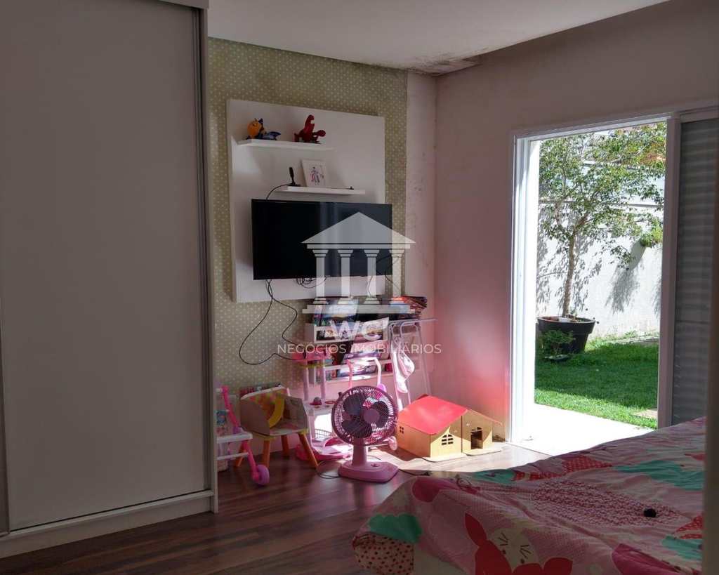 Casa de Condomínio em Paulínia, no bairro Parque Bom Retiro