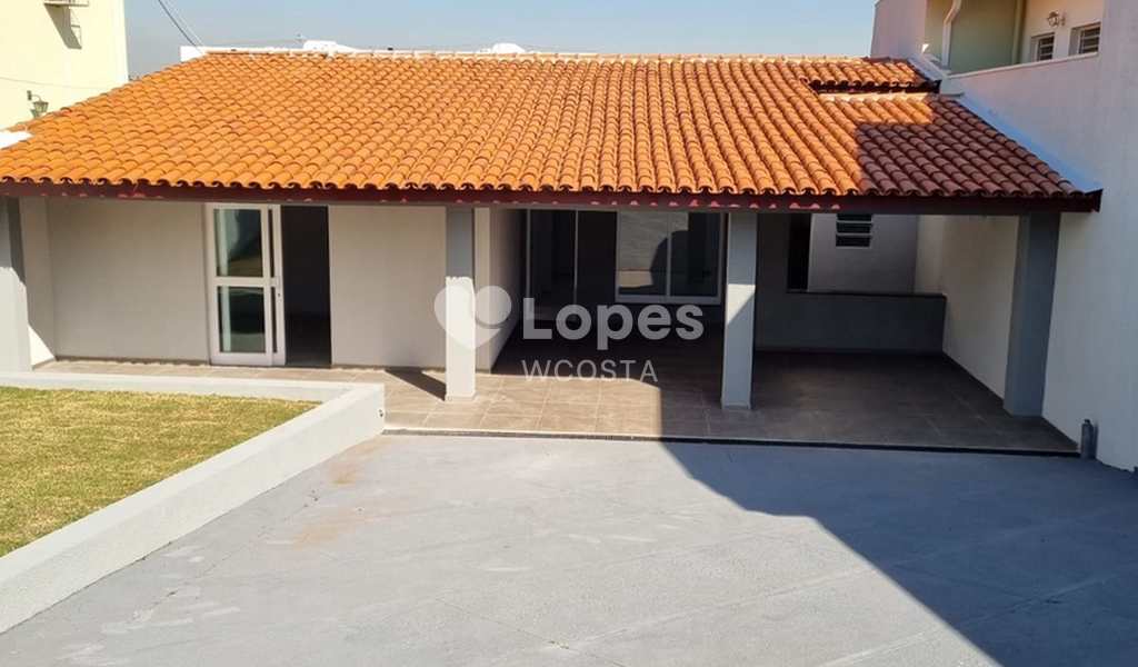 Casa em Campinas, bairro Jardim Santa Genebra