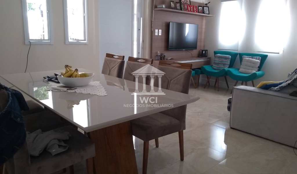 Casa em Campinas, bairro Taquaral