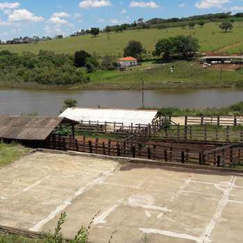 Fazenda em Careaçu, bairro Centro