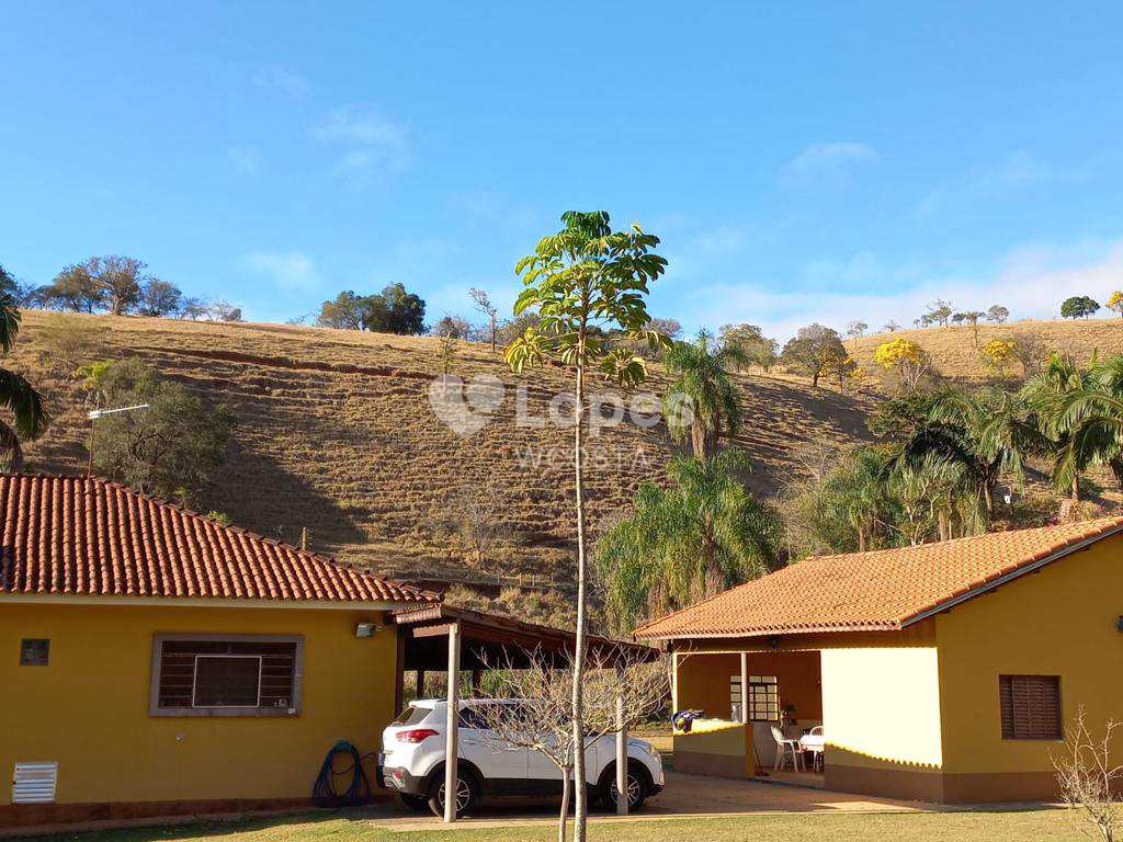 Sítio em Cambuí, no bairro Centro