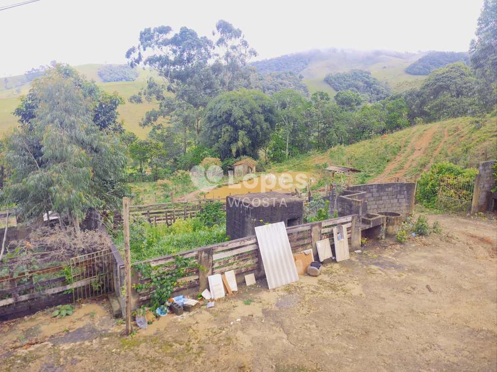 Sítio em Cambuí, no bairro Centro
