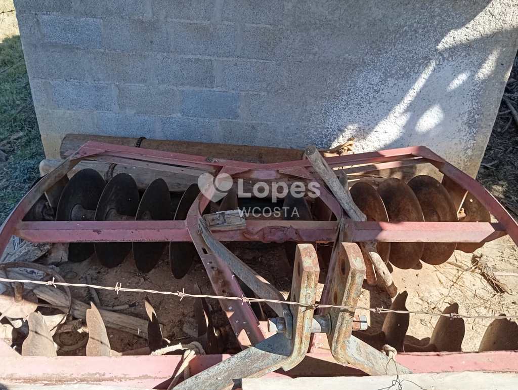 Sítio em Bueno Brandão, no bairro Centro