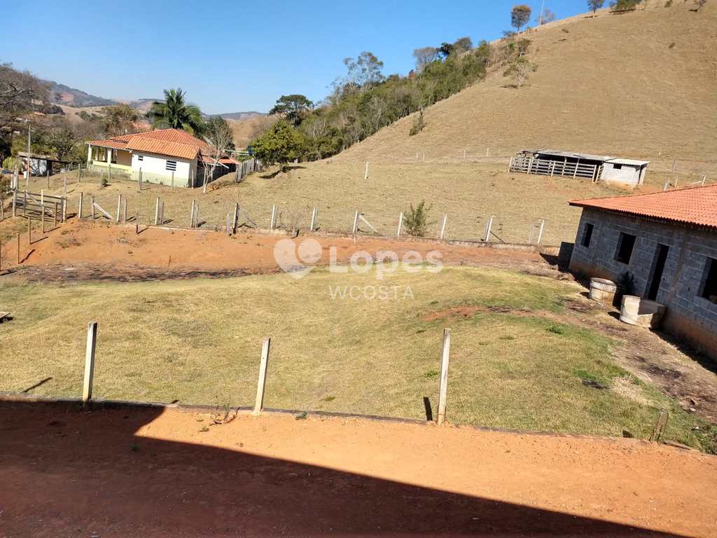 Sítio em Cambuí, no bairro Centro