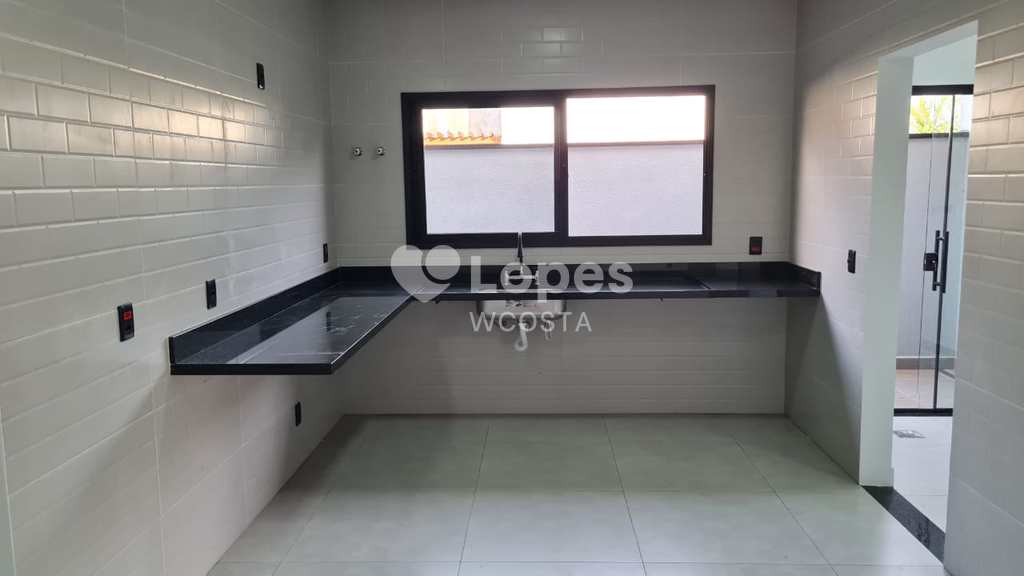 Casa de Condomínio em Paulínia, no bairro Cascata