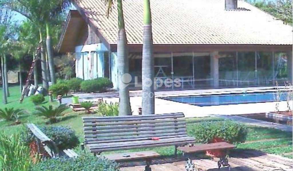 Fazenda em Lins, bairro Centro