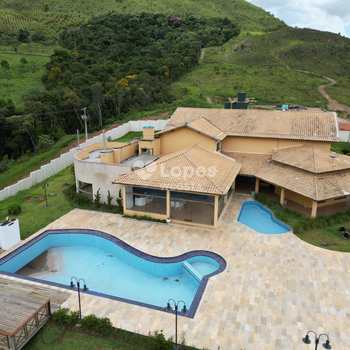 Fazenda em Poços de Caldas, bairro Zona Rural