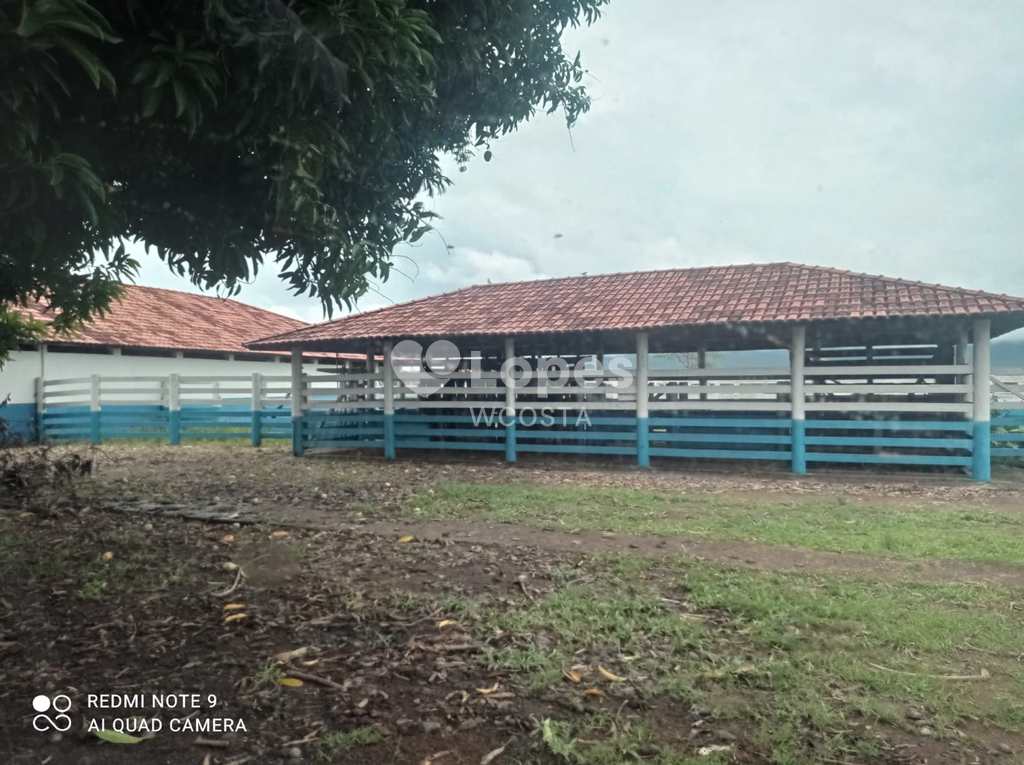 Fazenda em Formosa, no bairro Área Rural de Formosa