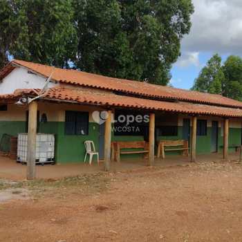 Fazenda em Olhos D'água, bairro Centro