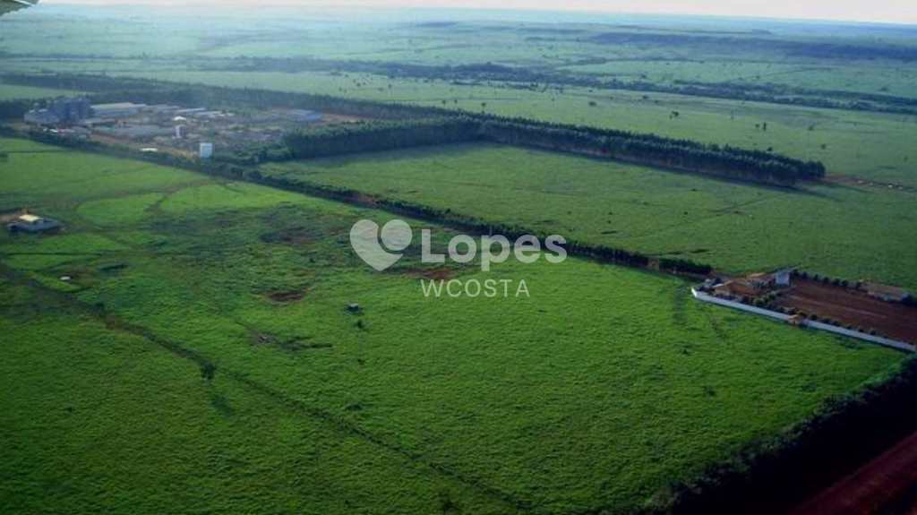 Fazenda em Porto Alegre do Norte, no bairro Centro