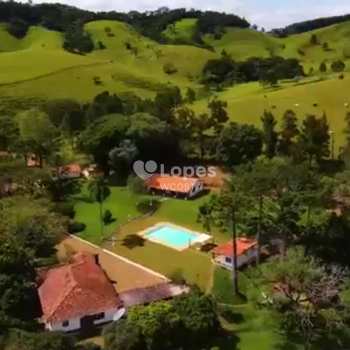 Fazenda em São José dos Campos, bairro Área Rural de São José dos Campos