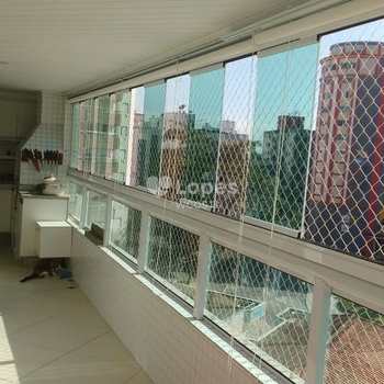 Apartamento em Praia Grande, bairro Guilhermina