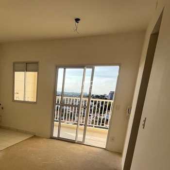 Apartamento em Valinhos, bairro Jardim Santo Antônio