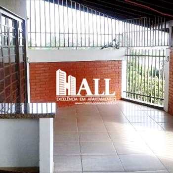 131300-389625038867135