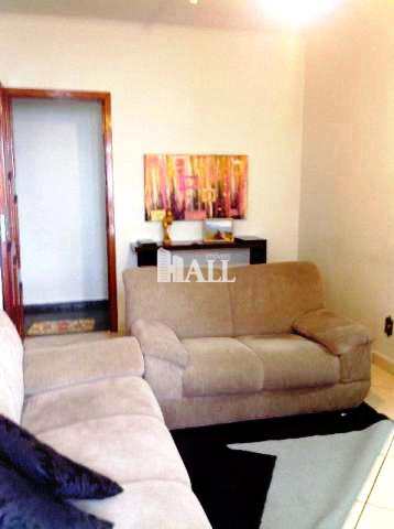 Apartamento, código 201 em São José do Rio Preto, bairro Parque Estoril