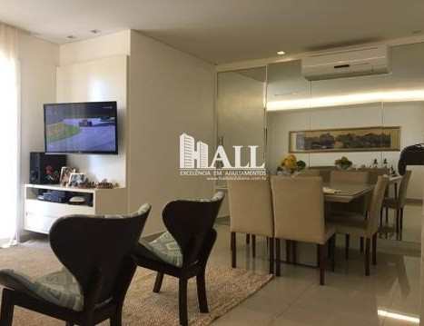 Apartamento, código 2217 em São José do Rio Preto, bairro Jardim Tarraf II