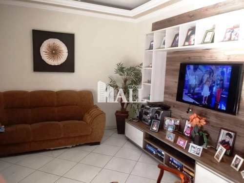 Casa, código 4869 em São José do Rio Preto, bairro Jardim São Marco