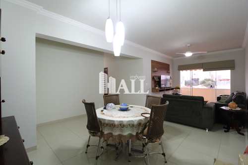 Apartamento, código 7492 em São José do Rio Preto, bairro Centro
