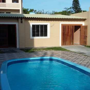 Casa em Rio Grande, bairro Cassino