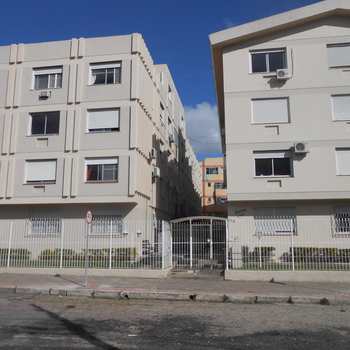 Apartamento em Pelotas, bairro Centro