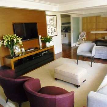 Apartamento em São Paulo, bairro Pacaembu