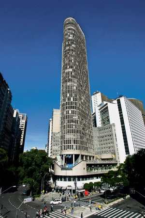 Loja, código 46 em São Paulo, bairro Centro