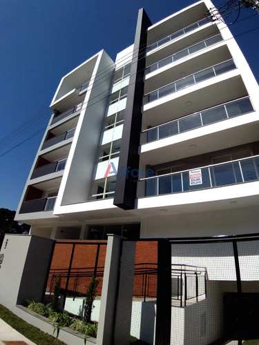 Apartamento, código 31 em Caxias do Sul, bairro Panazzolo