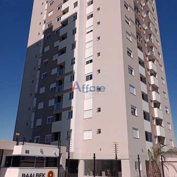 Apartamento em Caxias do Sul, bairro Panazzolo