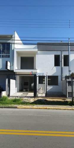 Sobrado, código 417 em Caxias do Sul, bairro São Caetano