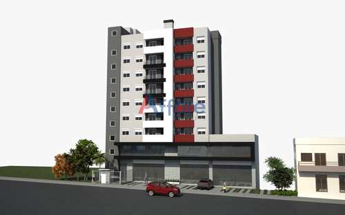 Apartamento, código 661 em Caxias do Sul, bairro Cruzeiro