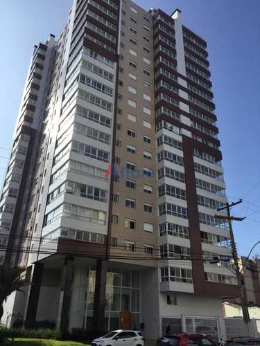 Apartamento, código 748 em Torres, bairro Centro