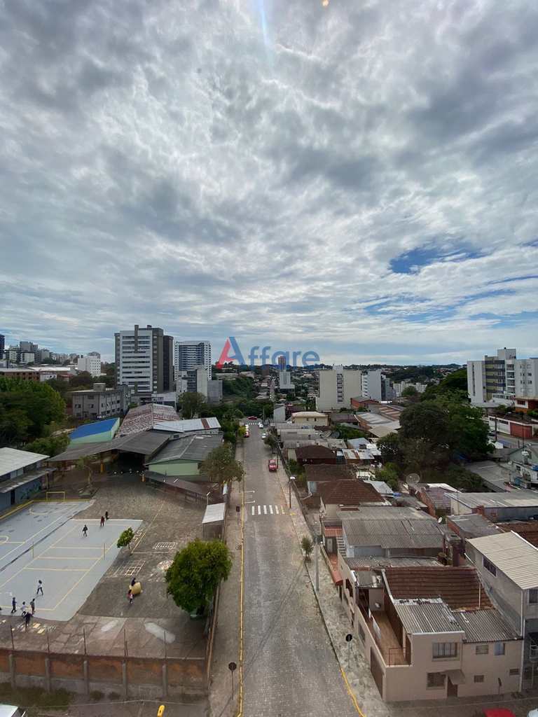 Apartamento em Caxias do Sul, no bairro Panazzolo
