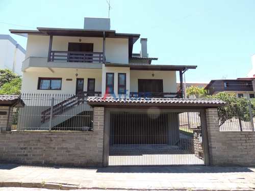 Casa, código 1014 em Caxias do Sul, bairro Panazzolo
