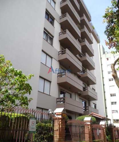 Apartamento, código 1965 em Caxias do Sul, bairro Centro