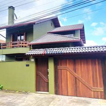 Casa em Caxias do Sul, bairro Desvio Rizzo
