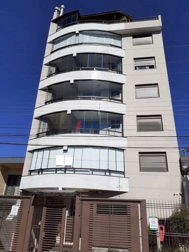 Cobertura, código 2350 em Caxias do Sul, bairro Madureira