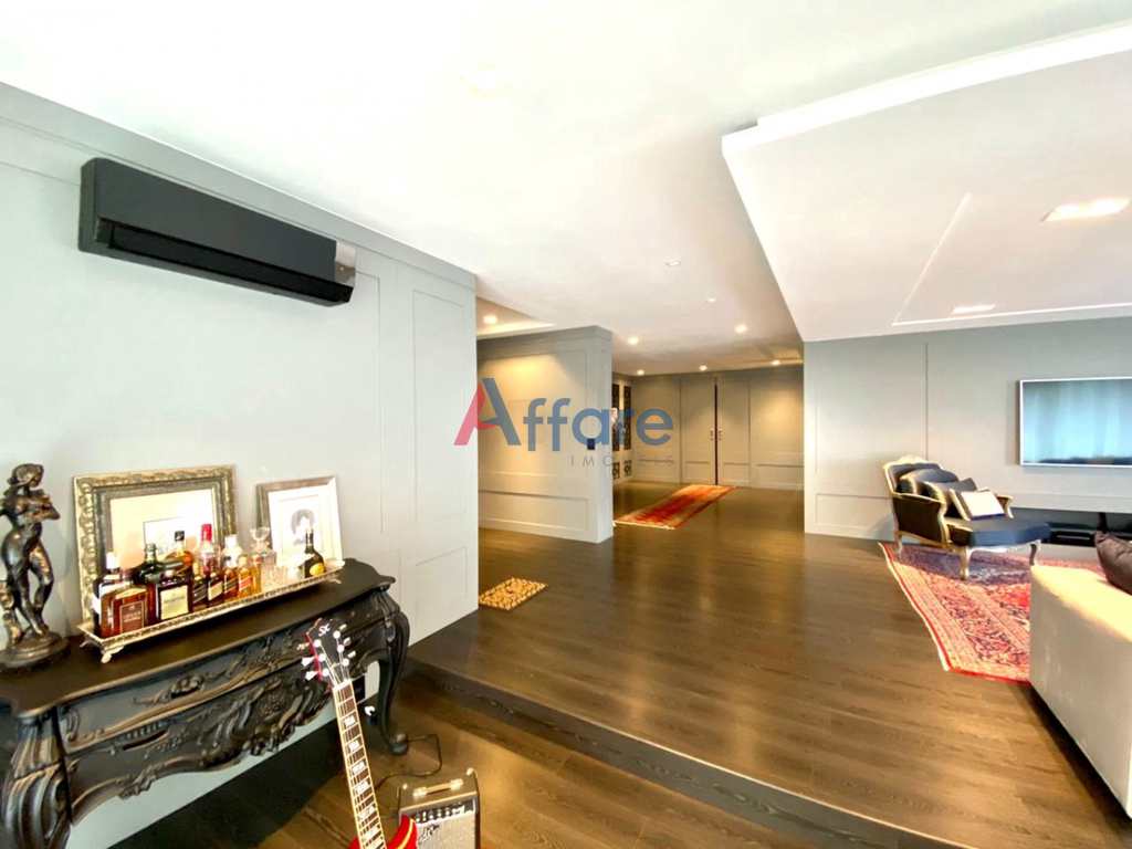 Apartamento em Caxias do Sul, no bairro Madureira