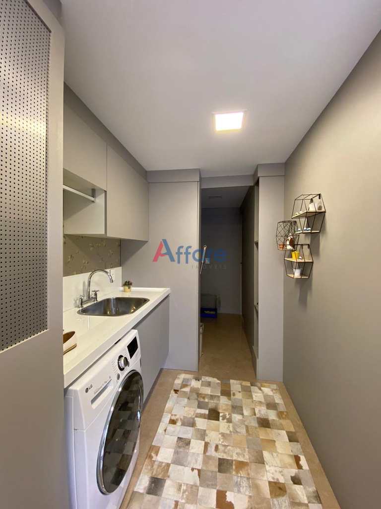 Apartamento em Caxias do Sul, no bairro Madureira