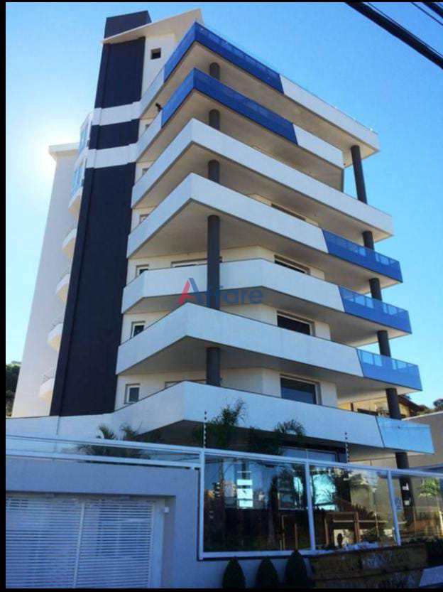 Apartamento em Caxias do Sul, no bairro Madureira