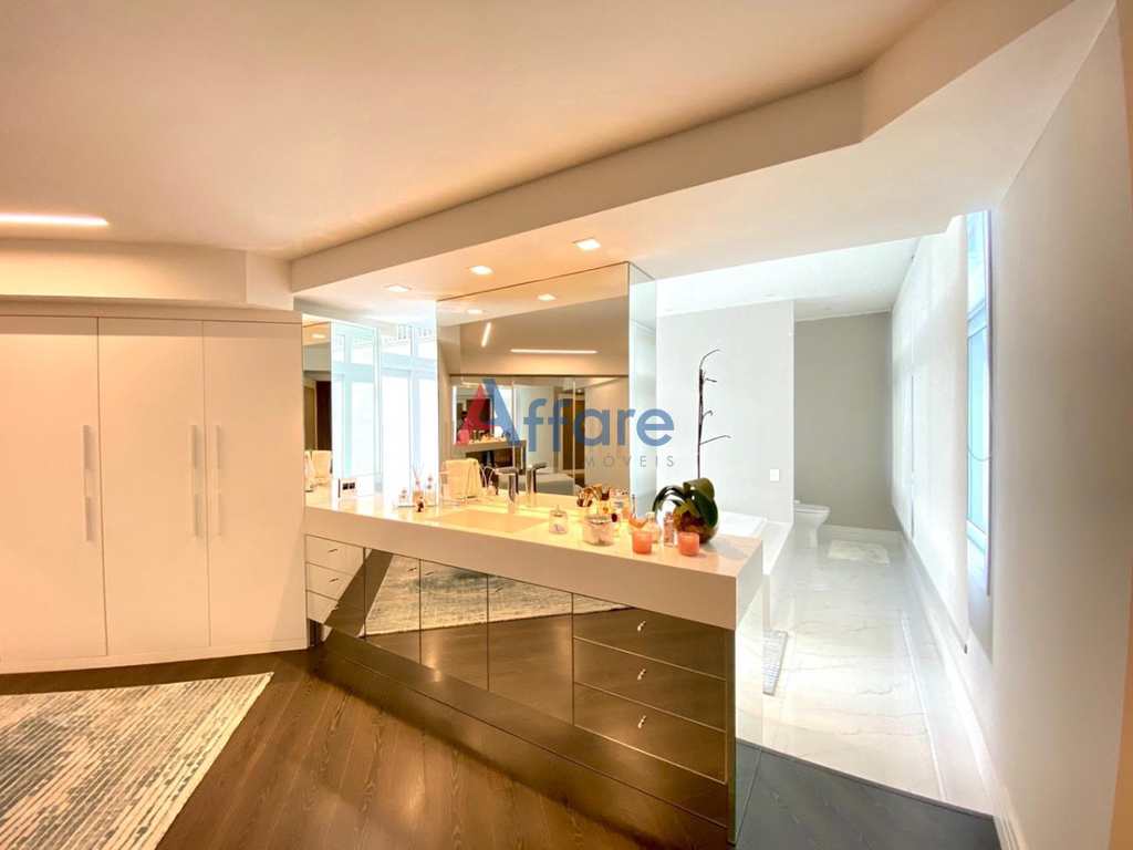 Apartamento em Caxias do Sul, no bairro Madureira