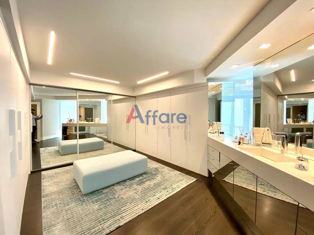 Apartamento em Caxias do Sul, no bairro Madureira