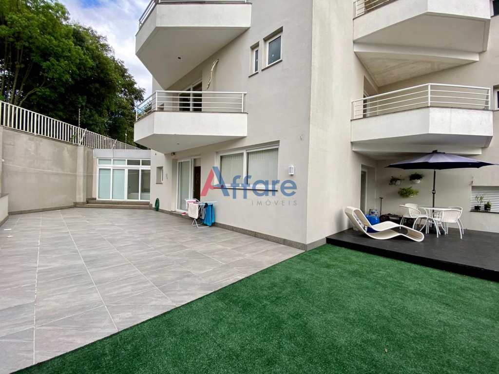 Apartamento em Caxias do Sul, no bairro Madureira