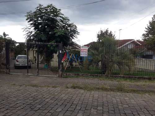 Casa, código 2571 em Caxias do Sul, bairro Bela Vista