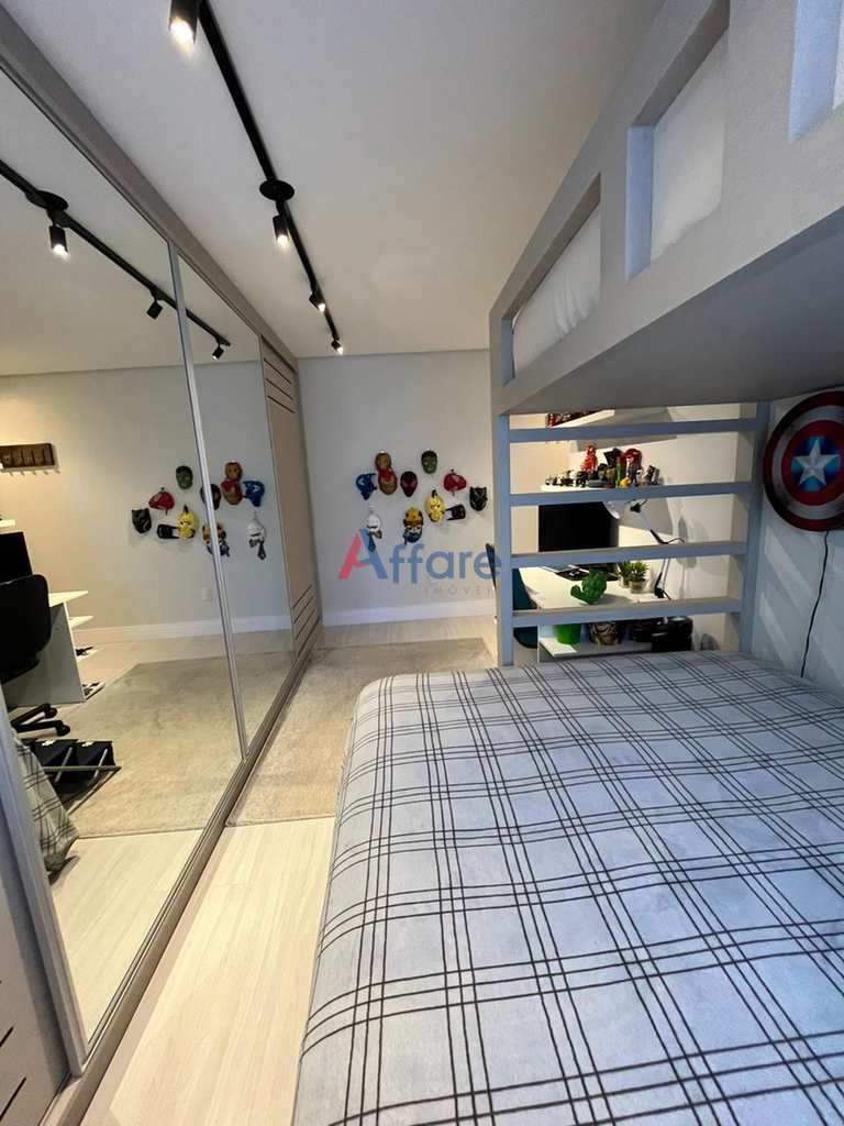 Apartamento em Caxias do Sul, no bairro Sanvitto