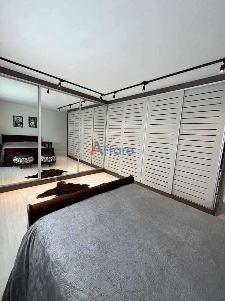Apartamento em Caxias do Sul, no bairro Sanvitto