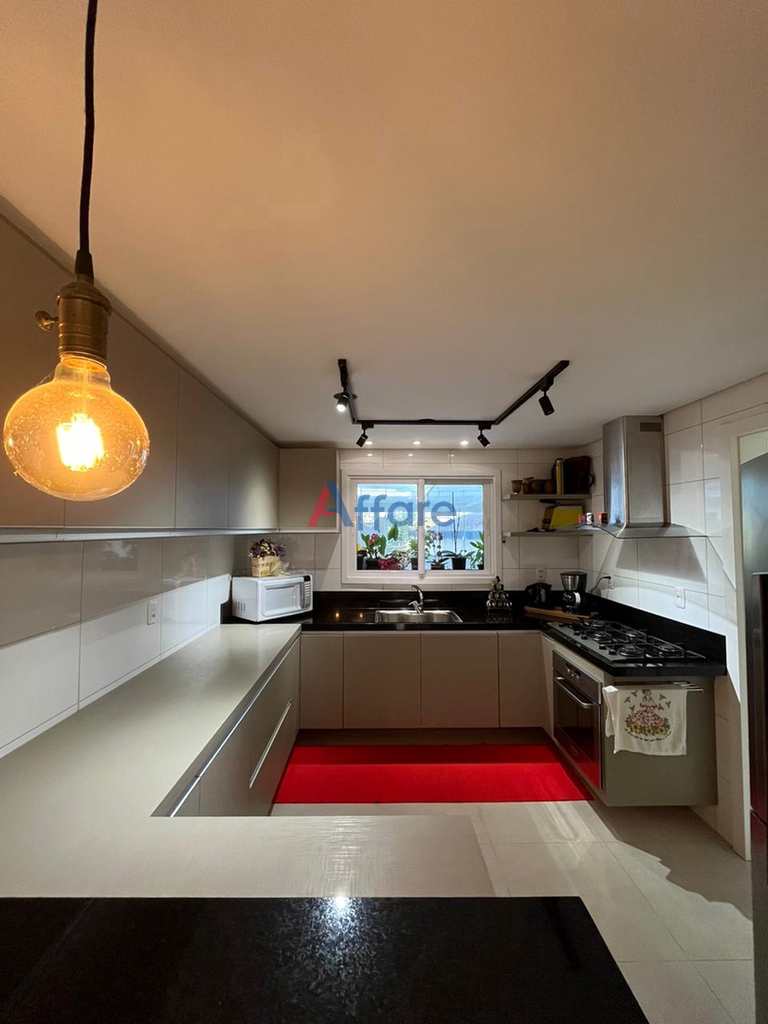 Apartamento em Caxias do Sul, no bairro Sanvitto